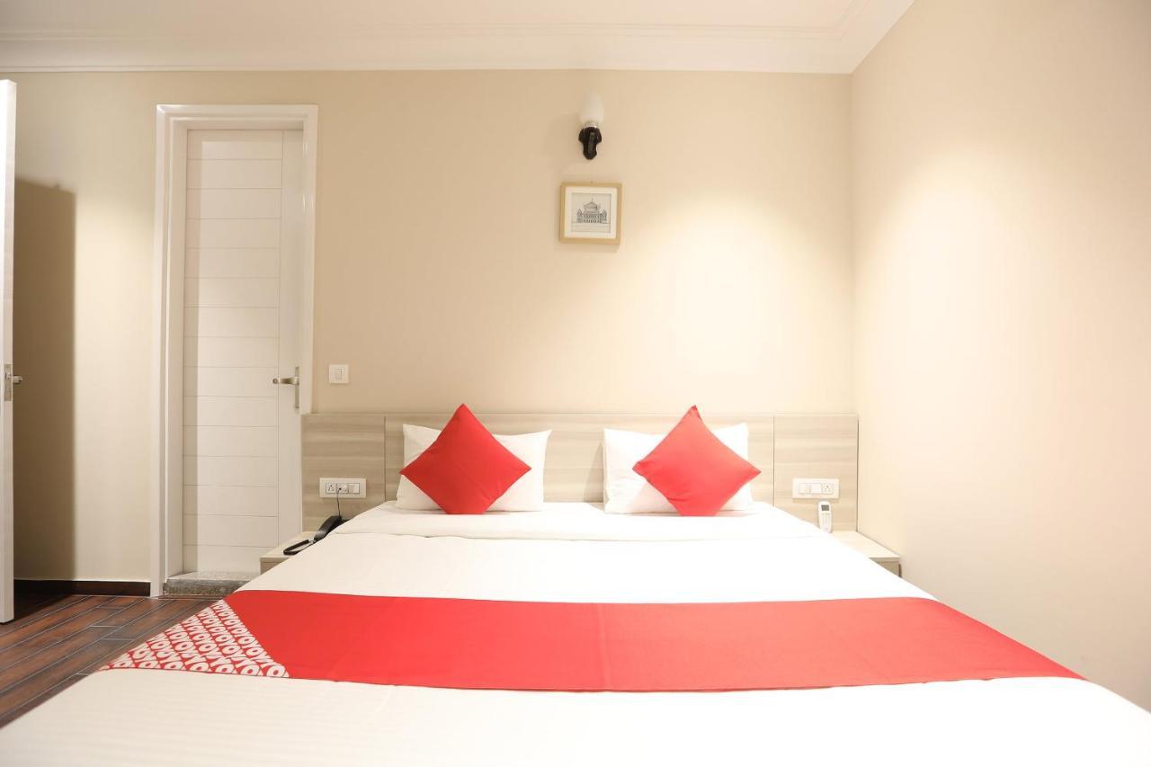 Oyo 43009 The Palm Green Hotell Indraprastha Exteriör bild