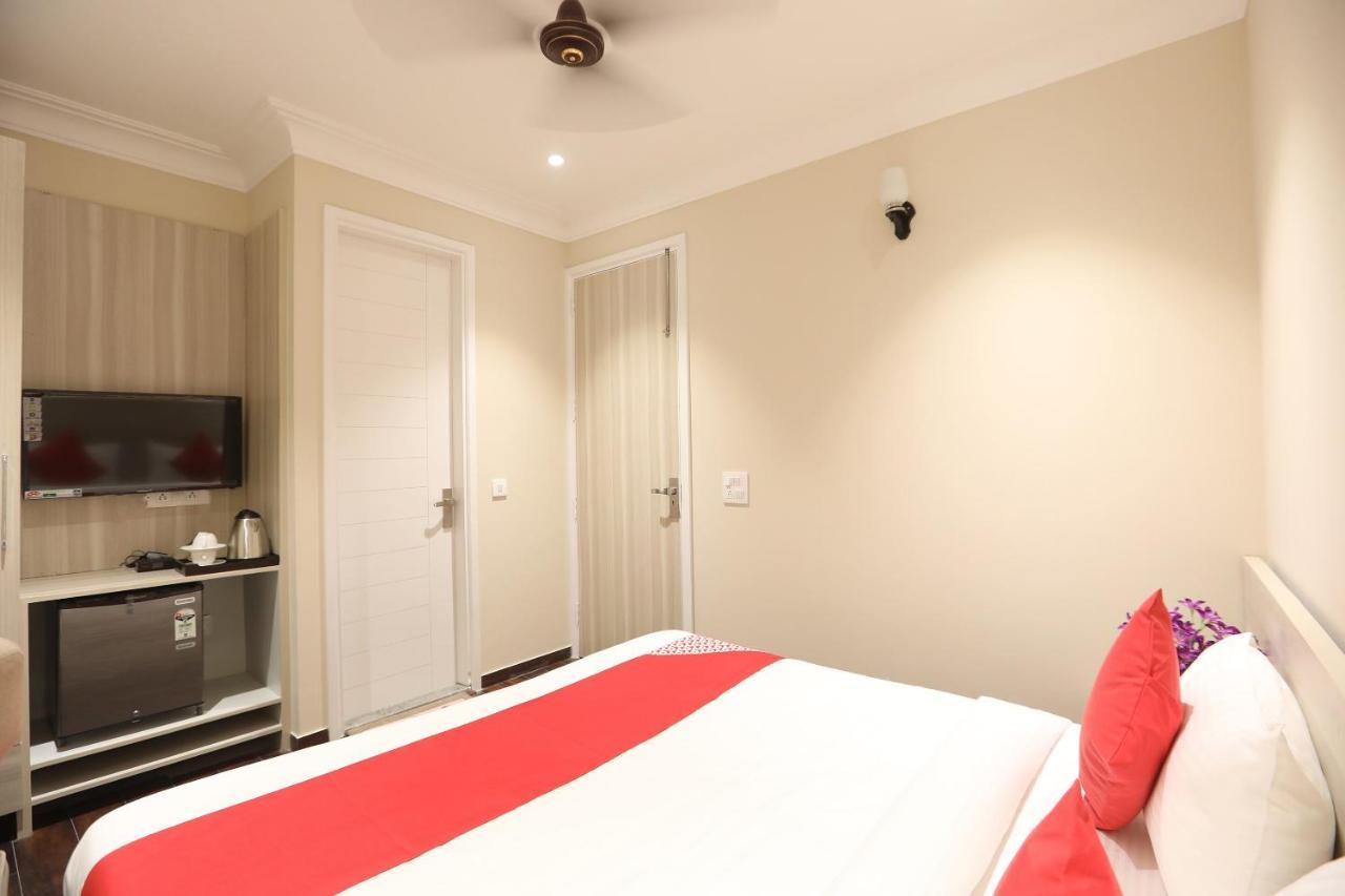 Oyo 43009 The Palm Green Hotell Indraprastha Exteriör bild