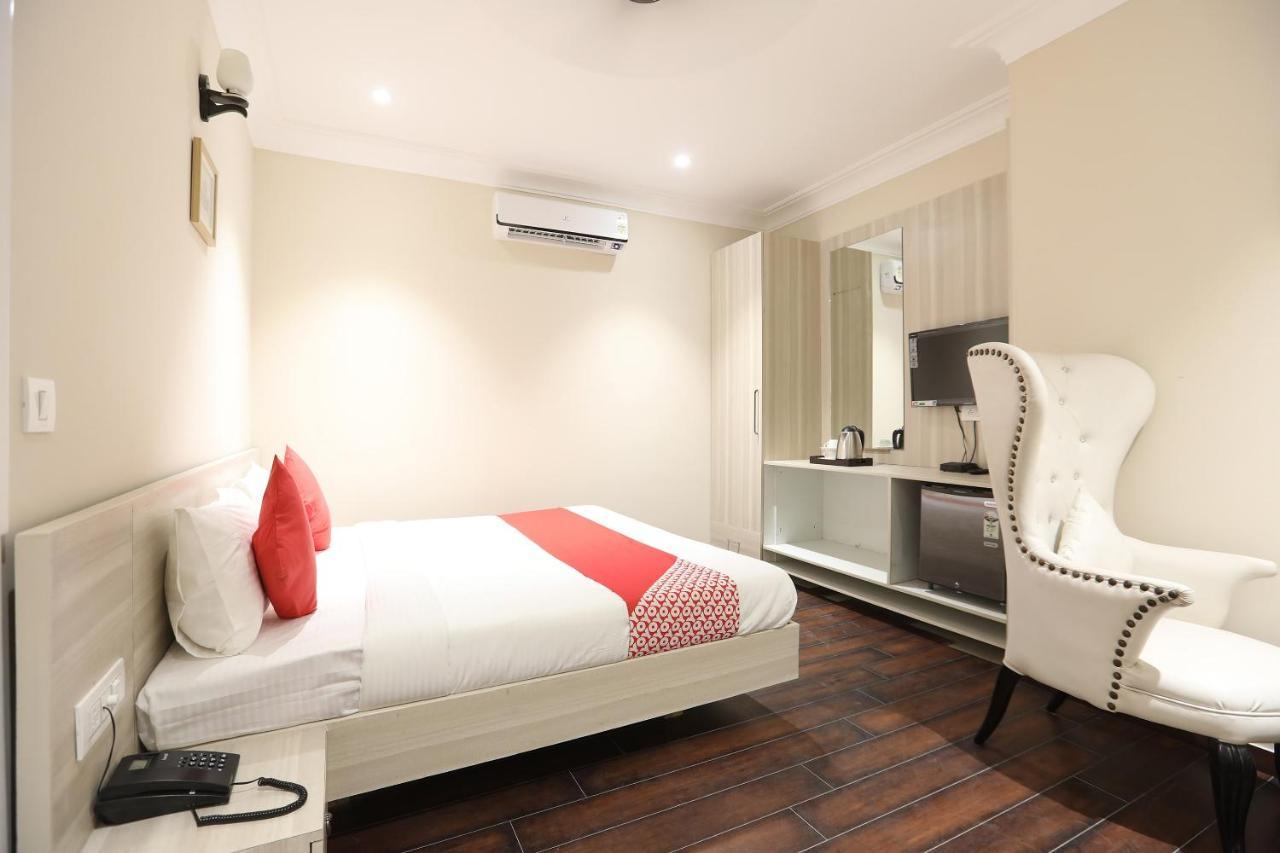 Oyo 43009 The Palm Green Hotell Indraprastha Exteriör bild
